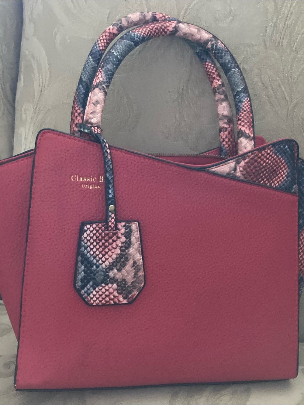Classic B Red Handbag